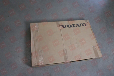 VO 21086304 Радиатор кондиционера