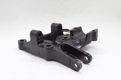 81432420059 Опорная плита слева средний мост