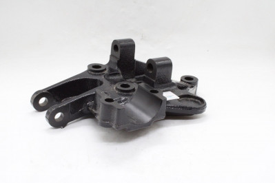 81432420059 Опорная плита слева средний мост