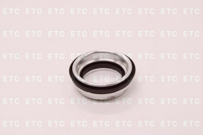 1358206023 Поршень КПП передний в сборе