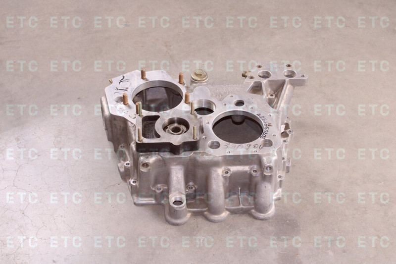 2070300904 Крышка передняя ДВС — 6