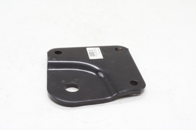 81417200118 RB Кронштейн рессоры передний TGA, TGS, TGX