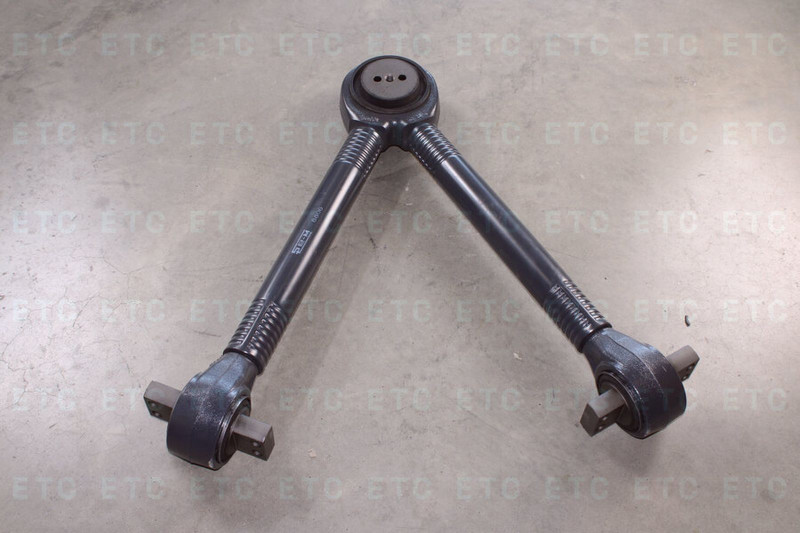 SEM 8806 Тяга реактивная V-образная L=677 — 1