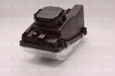 811W25101-6001 Фара передняя левая SITRAK