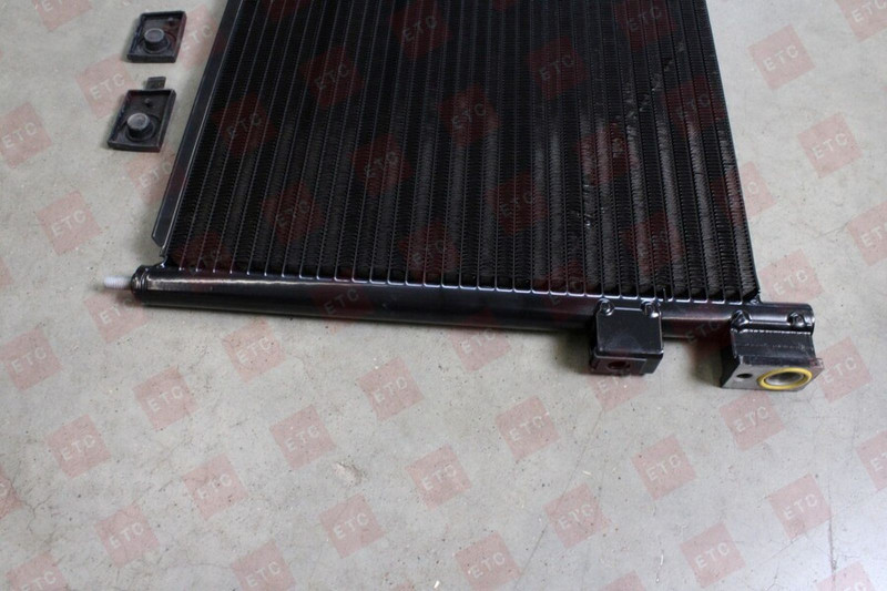 VO 21086304 Радиатор кондиционера — 10
