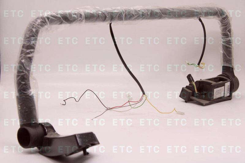 AC82417284 Кронштейн зеркала правый — 4