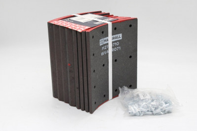 M2190710 К-кт накладок тормозных зад. 410*200 STD заклепка 6*18