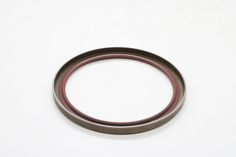 ST 48554907 Сальник ступицы 132*160*10 — 2