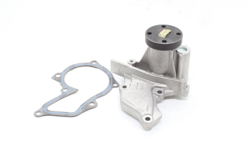 P235 Помпа водяная — 4