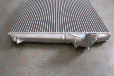 VO 21649511 Интеркулер 1015*894*68