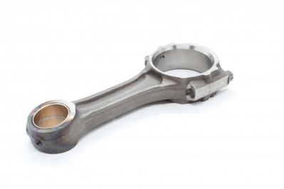 8976163590 Шатун в сборе